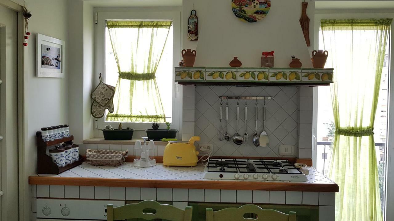 Casa Max Διαμέρισμα Νάπολη Εξωτερικό φωτογραφία