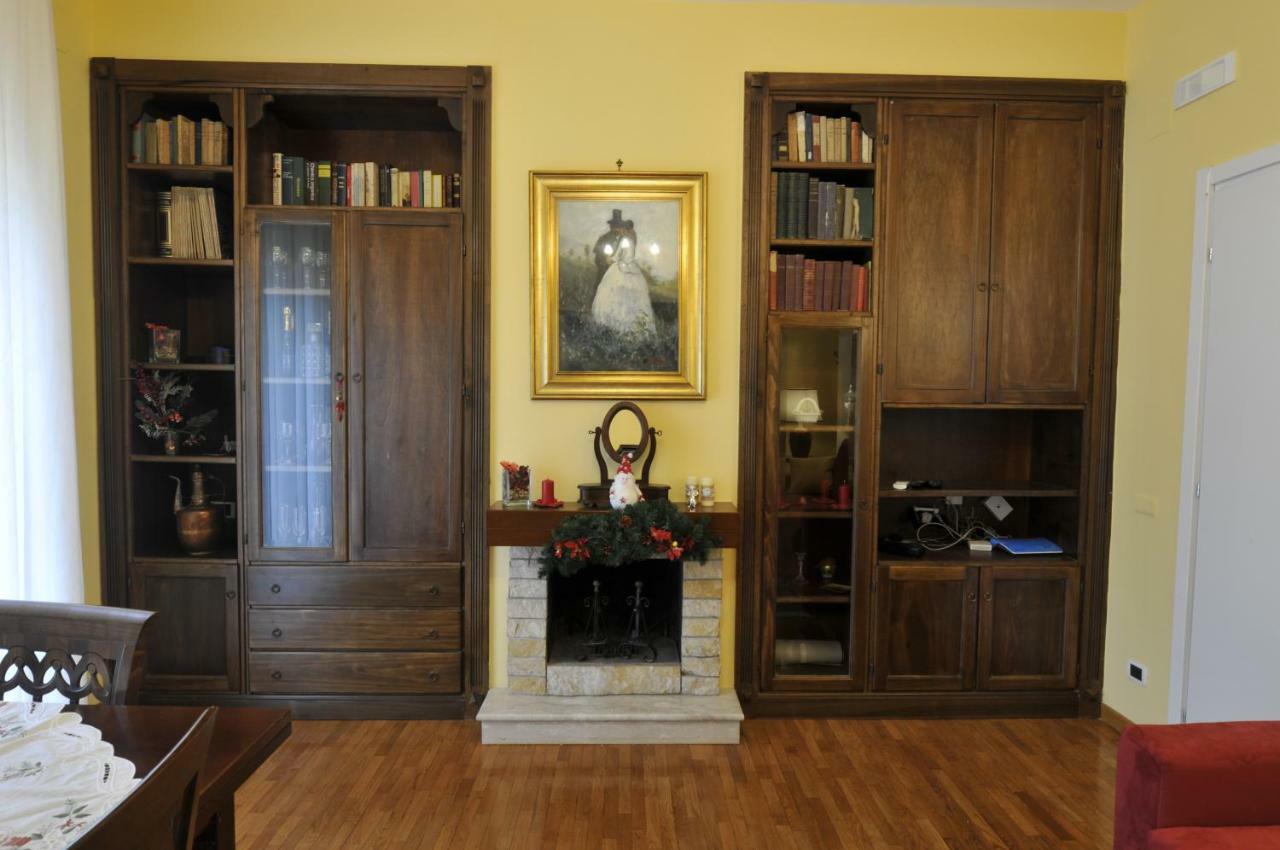 Casa Max Διαμέρισμα Νάπολη Εξωτερικό φωτογραφία